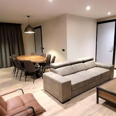 Xxl Vakantiebungalow De Meidoorn Holiday home